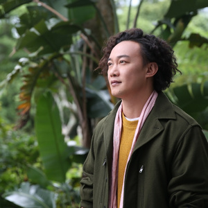 午夜福利温泉下的母孑
